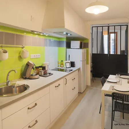 Guest house Aptcitystay *